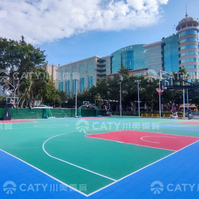 Mudah Menginstal PU Lantai Anti-Slip Interlocking Lantai Plastik untuk Tempat Bermain Mat Basket Lantai Backyard Garasi